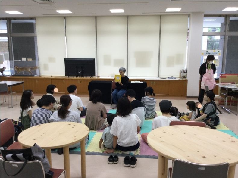 おはなし会の様子