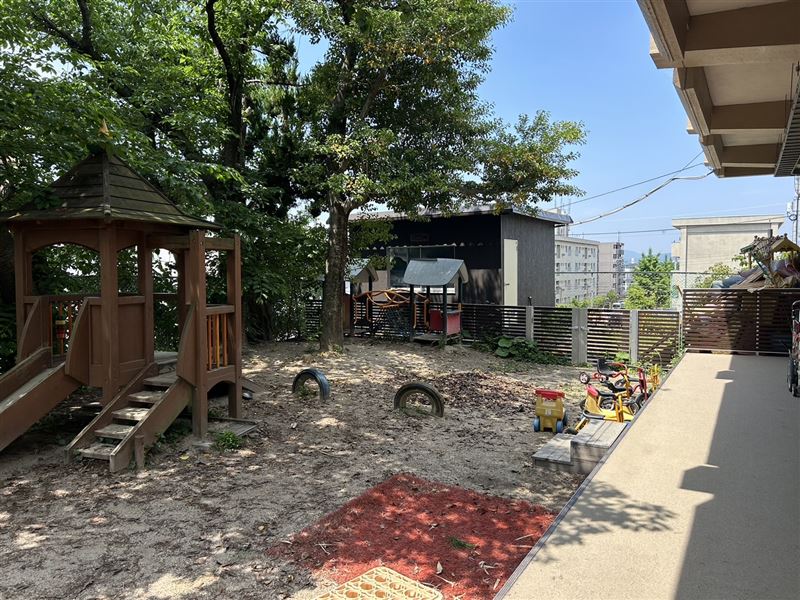 木陰で気持ちよく過ごせます。